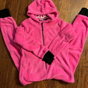 Adult Pink Fuzzy Onsie Pajama with hood M (open feet)
